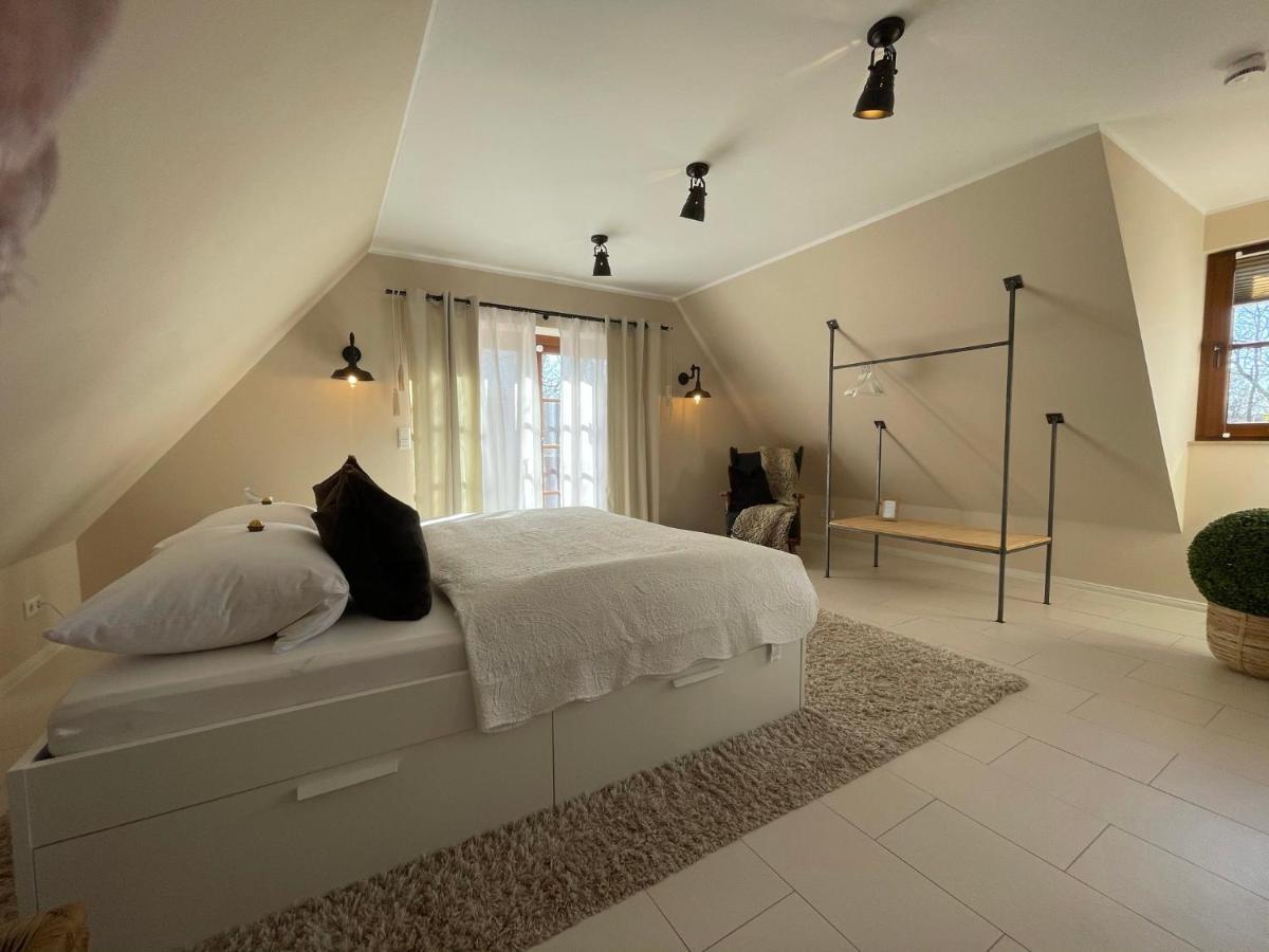 Meine Ferienwohnung Pleissenhaus Altenburg Extérieur photo